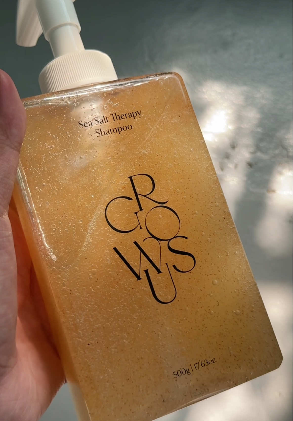 My current fav therapy shampoo from Glowus♥️ ORANGE APP: Growus global store  #glowustherapyshampoo #glowusshampoo @Its Aliyona Mendiola #aliyonamendiola #reviewbyaliyonamendiola #adimlaliyonamendiola #fyp #fypage #fypシ゚ #tiktokph 