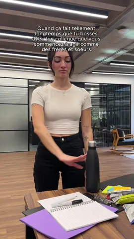 Quand les collègues deviennent la famille ✨🫶 #Travail #Collegues #Freres #Soeurs #bff #WorkBestie #Humour