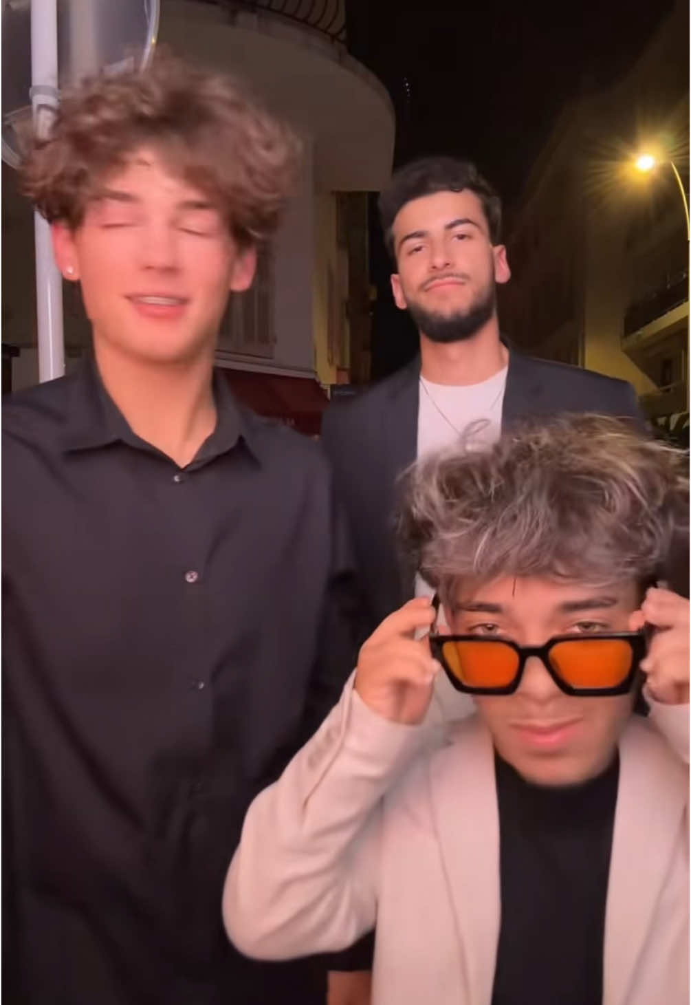 #duet with @arontefaisuntoutpetitreuf  ton mot ça YES WE CANNES  @ꨄ︎𝕃𝕖𝕟𝕪ꨄ︎ 