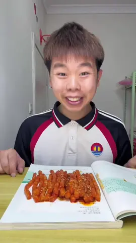 Mukbank Eating🍴🍽 #foryouu #foryoupage❤️❤️ #eating #mukbangeatingshow #mukbangvideo #asmrvideo #unitedkingdom #chinesefood 
