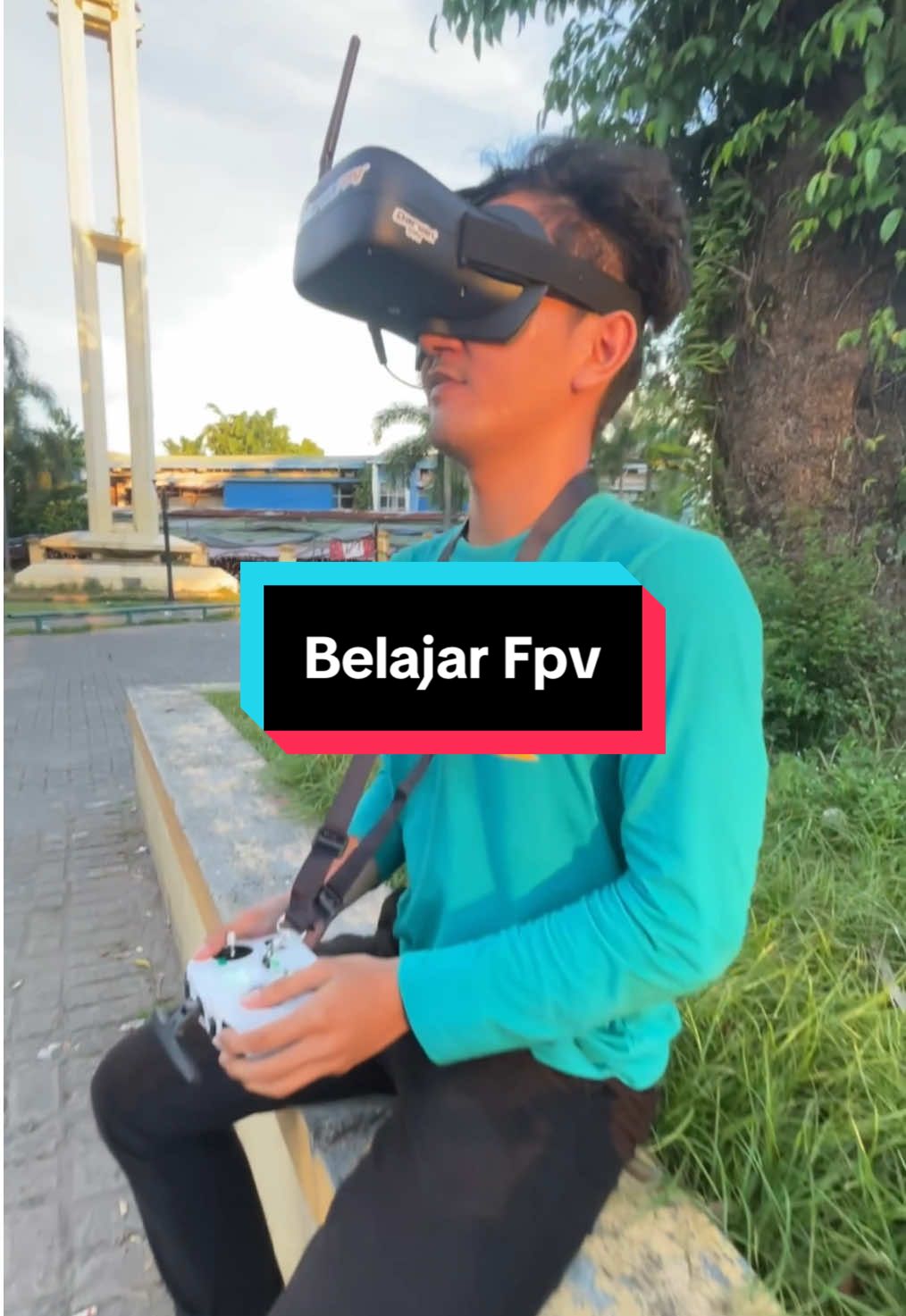 Flight at mesjid alkaromah Martapura #cineape25 #fpvdrone #martapurabungas #martapura #banjarmasin 