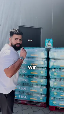 Suiiiii! #ronaldo #wasser #cr7 #grosshandel 