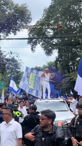 bapa aing ni boss🫡 #persib #juara #persibjuara #b2b #briliga1 #kdm #dedimulyadi #fyp #fyppppppppppppppppppppppp 