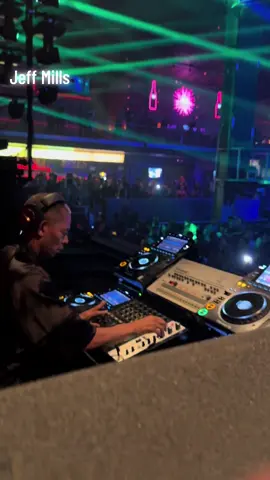 Jeff Mills x #code167 at @FABRIKMADRID  #techno #thebells #technoclassics #voltereta #jeffmills #code #fabrik #fabrikmadrid 