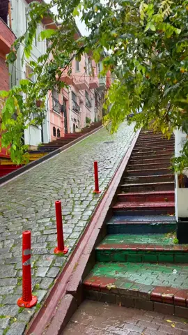Rain istanbul