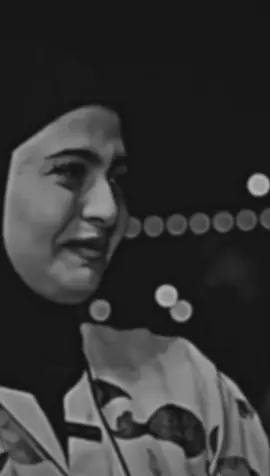 اليحب من طرف واحد من وجها يبان🍂🖤 .  #ستوريات #الشعب_الصيني_ماله_حل😂😂 #تصميم_فيديوهات🎶🎤🎬 #explore #viral #fyp 