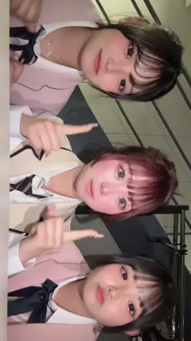 可愛すぎるまこあこちゃんと撮ったよ( ´艸`)♡♡今度はろこちゃんも🎀ᩚ🎀ᩚ #ろこまこあこ @macomaco0726 @💙あこ💙 @rocomacoaco_official 