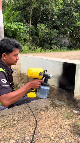 Spraygun elektrik bisa untuk mengecat konstruksi pagar tembok besi dan lain lain #spraypaint #spraygun #spraygunelektrik #spraygunmurah #reaim 