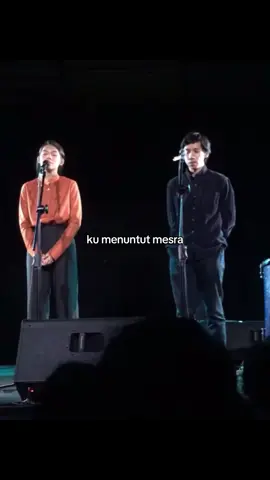“salahkah kumenuntut mesra” #sampaijadidebu #bandaneira #liriklagu #galaubrutal 