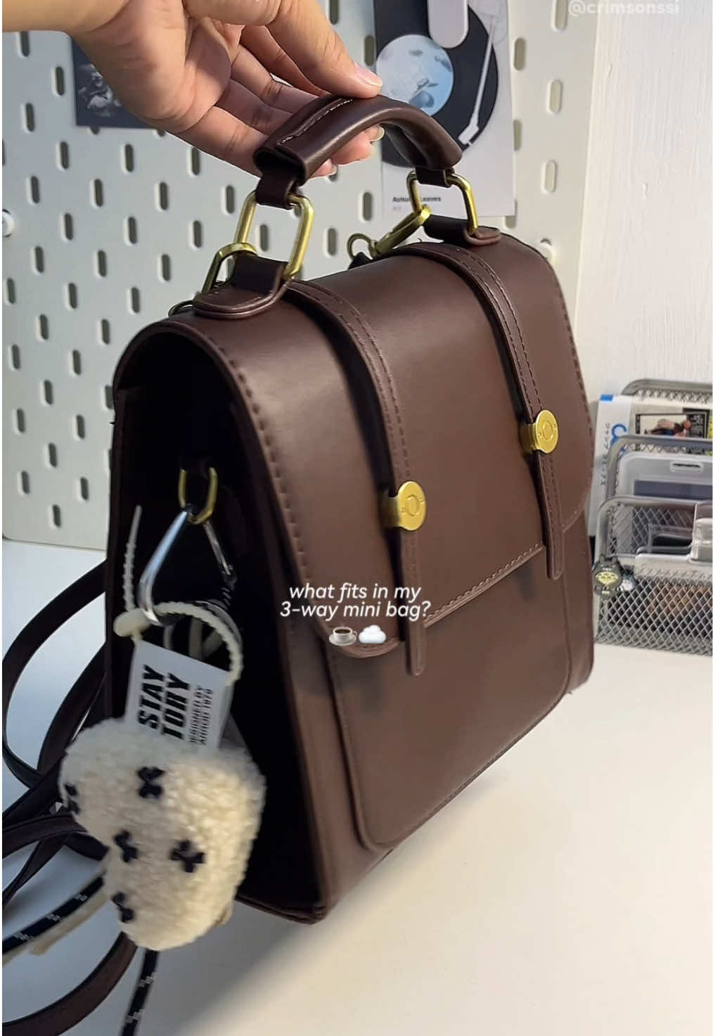 what fits in my 3-way mini bag? ☕️💼☁️🍂 #bag #3waybag #minibag #japanesebag #darkacademia #aesthetic #brownbag #vintagevibes #backtoschool #fyp #trending 
