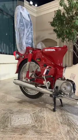 #قديم #قديمك_نديمك #قديمك_نديمك_ذكريات🌹🌹 #دراجات_نارية #هوندا70cc #50cc #70cc #تراث #متحف_المستقبل #متحف 
