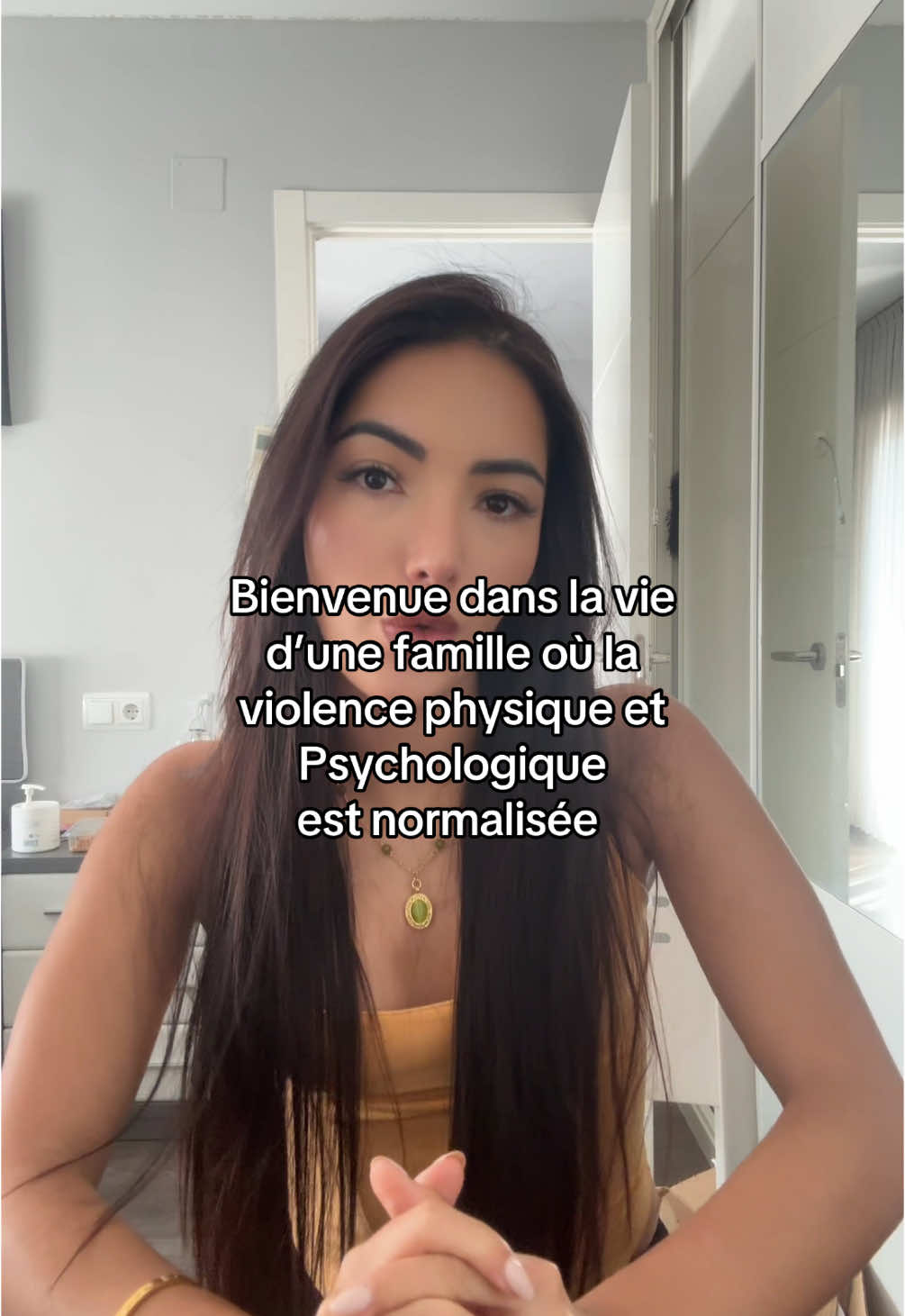 Joyeuses fêtes des mères … ❤️‍🩹 Je répondrais pas à plus de questions sur ce sujet. Prenez cette vidéo comme un gage de confiance que je vous fait. Je me présente, je m’appelle Laeticia et ceci est une partie de mon histoire et finalement de notre histoire a beaucoup malheureusement ❤️‍🩹 Merci d’être la communauté en or que vous êtes. Vous avez réparé énormément de chose en moi sans le savoir 