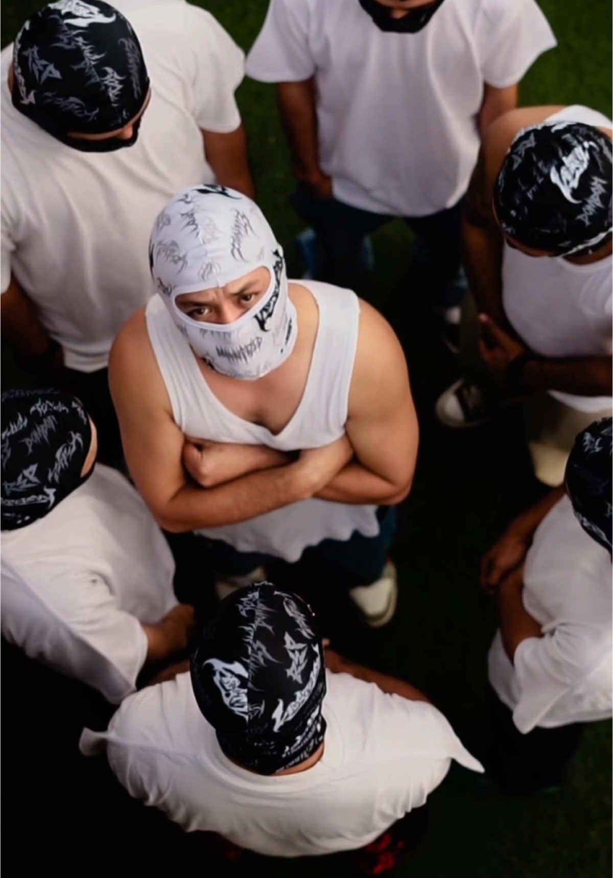 Waktu Tuhan cipta diri ku dia cipta barang dope!!! WeW - Lyric Video sudah tersedia di kanal youtube, atau klik link di bio. #WeW