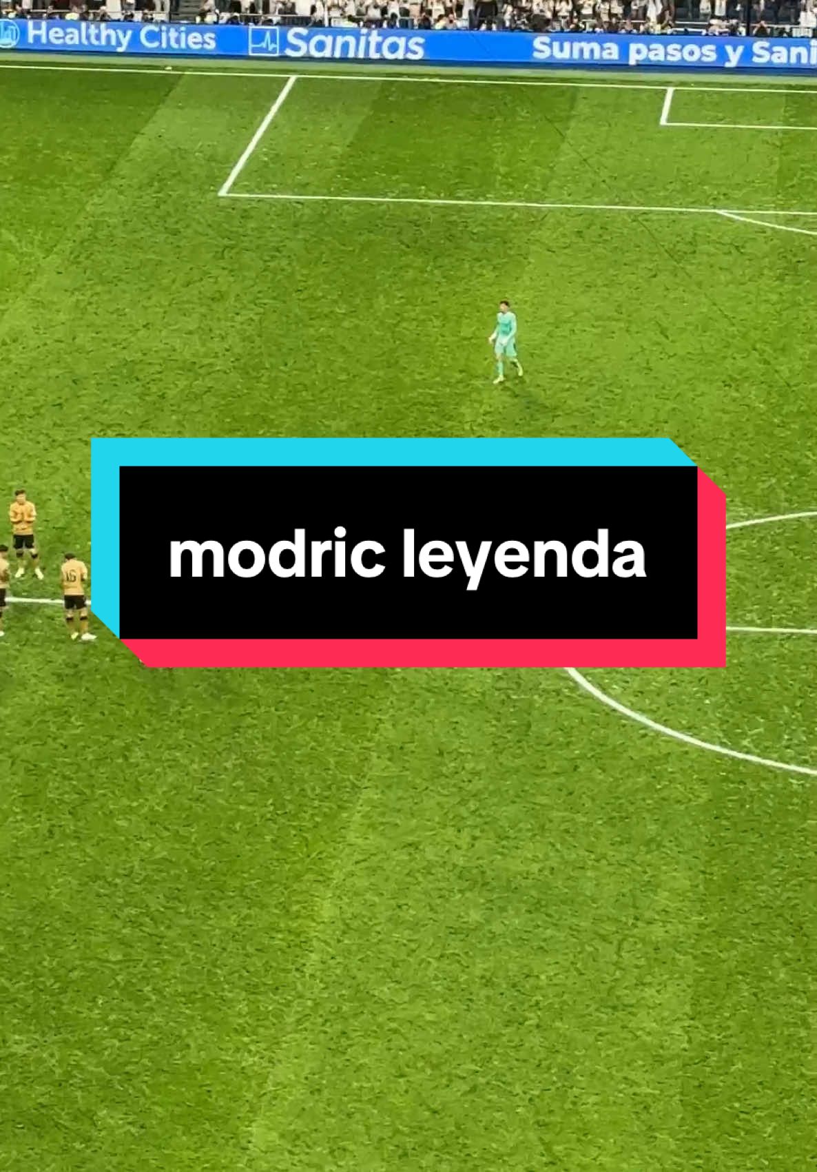 arbi no pites el final, que Modric se nos va😭💔 @Real Madrid C.F. #lucamodric #halamadrid #fyppppppppppppppppppppppp 