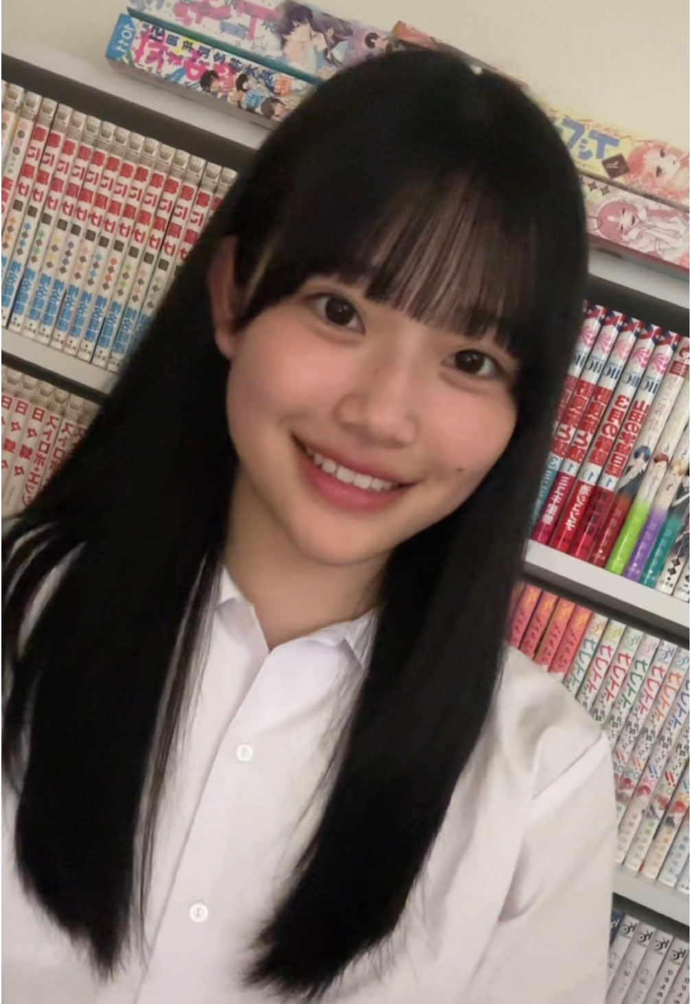 皆の好きな曲教えて🧏🏻‍♀️なゆは今この曲にぞっこん🫶🏻#中3 #10 #14歳 #fyp #추천 #ストレート 