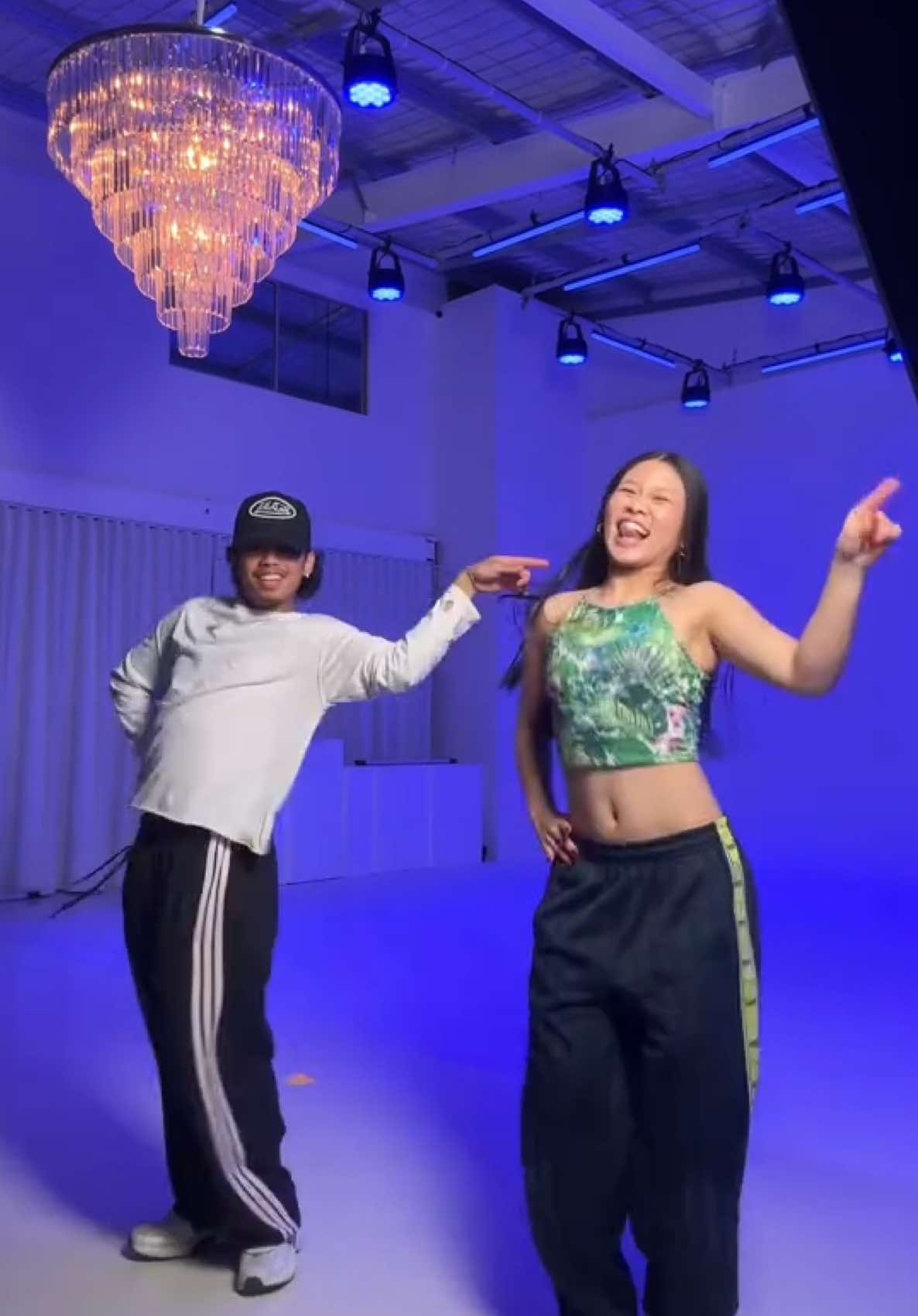 ON SET🎬 wait till the end👀🤭 queen @Teesha Siale devoured this🔥 @officialroyalfamilydancecrew #royalfamily #swf2 #swf #swf3 #teeshasiale #parisgoebel #rihanna #rihannasuperbowl #rudeboy #dance #dancer #dancing #trending #viral #tiktokdance #fyp #foryou #foryoupage #dancechallenge #dancetrend #newdance #newdc 