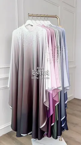 Dengar cerita ramai tak keruan tengok semua colour abaya Eshma ni 🫣 korang dah decide ke nak purchase colour mana? abaya ni bukan sahaja boleh pakai nanti raya je tapi untuk event kenduri ke dinner ke boleh je pakai 😜 btw, abaya ni dah available so jom dapatkannya sekarang 🔥 #bawalhouse #kotabharu #bawalhouseofficial #brunei #selangor #indonesia #singapore #kualalumpur #shahalam #bangi #abaya #abayakaftan #abayaombre
