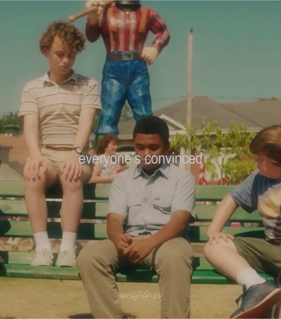 comfort movies but there’s no comfort #it2017 #it2019 #itchaptertwo #itchapterone #itedit #itcast #billdenbrough #finnwolfhard #richietozier #reddie #reddieedit #it #itchapter2 #itchapter1 #itfandom #fyp 