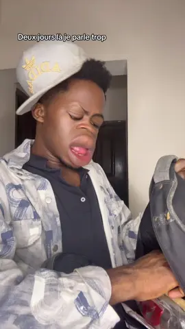 Deux jours là je parle trop #comedie_humour #comedietiktok #afriquetiktok #pypシ 
