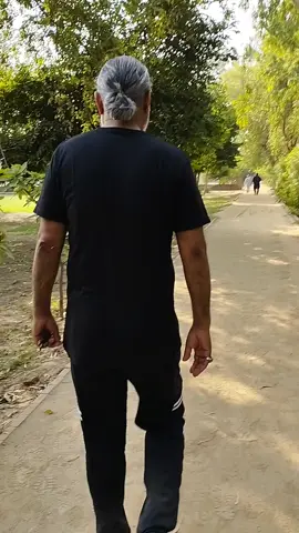 morning walk @ ideal park college road Lahore #fy #viralvideo #follow #trending #bdtiktokofficial #fy 
