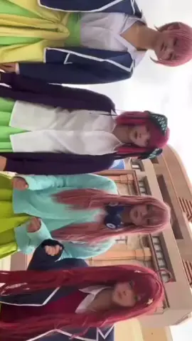 この時四葉はお出かけ中でした🍀𓂃◌𓈒𓐍 #中野一花コスプレ #中野二乃コスプレ #中野三玖コスプレ #中野五月コスプレ #ユニバ 