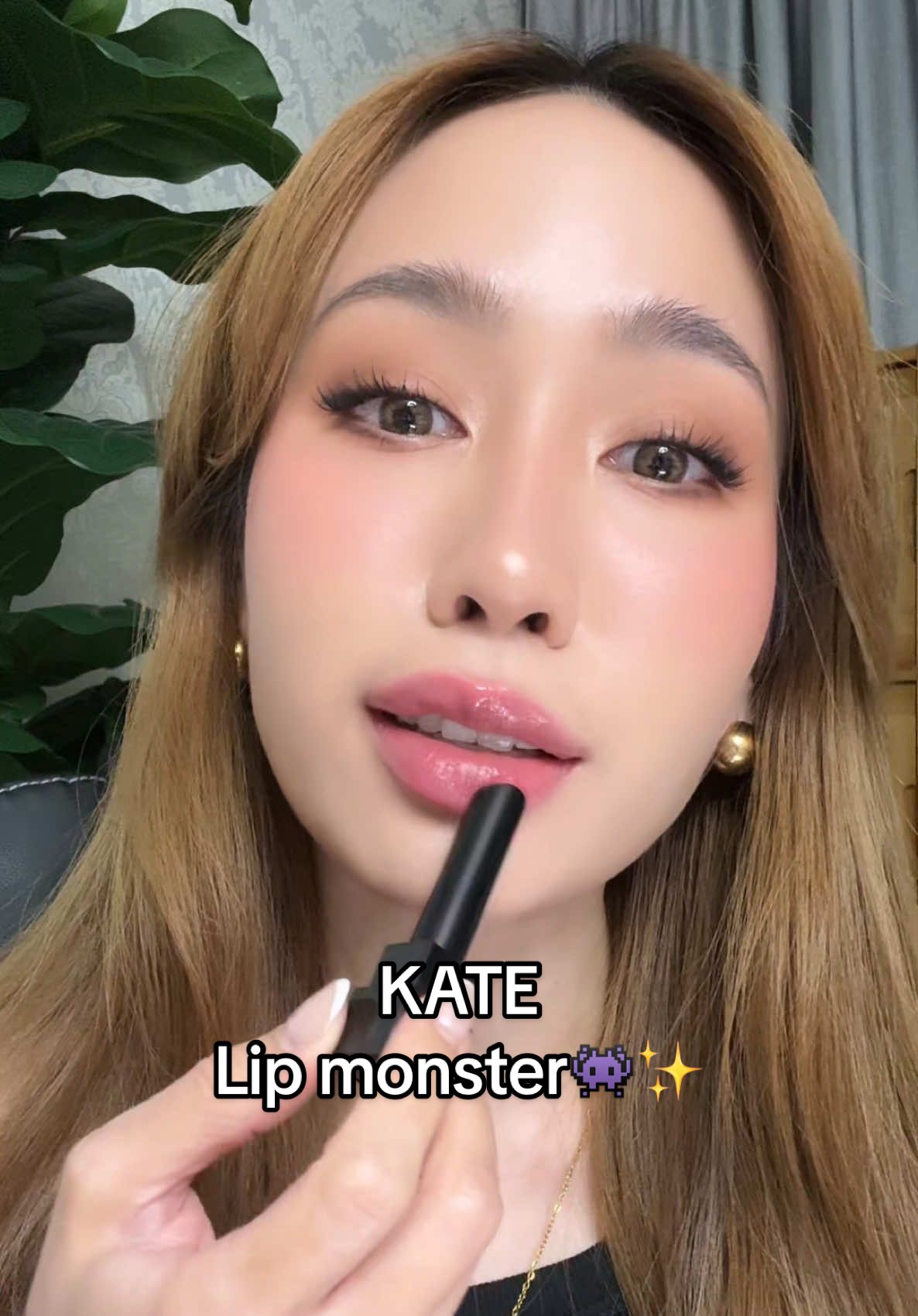 เข้าใจแล้วว่าทำไม Lip KATE monster ถึงขายดี สีที่ตี้ใช้ในคลิปสวยมาก Sold out แน่นอน🥰🫶🏻 #katethailand #nomorerules