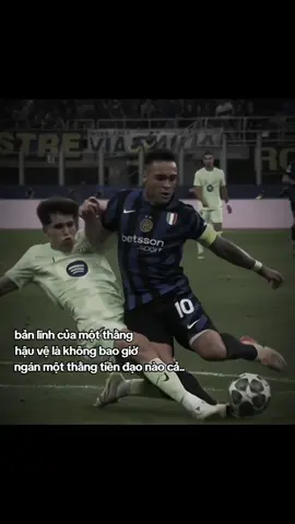 bản lĩnh của một thằng hậu vệ..#storybongda_fc #ddnxuhuong 