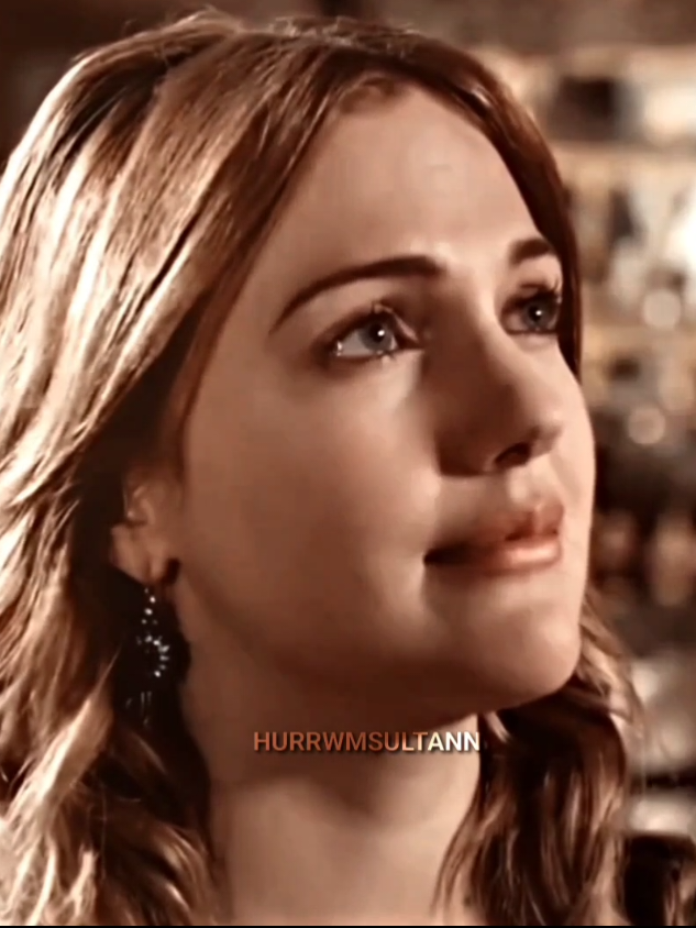 her aura 🫦 scenes; @annkssk  #muhtesemyuzyil #hurremsultan#meryemuzerli #kesfet #fyp #fyppppppppppppppppppppppp #viral #global 