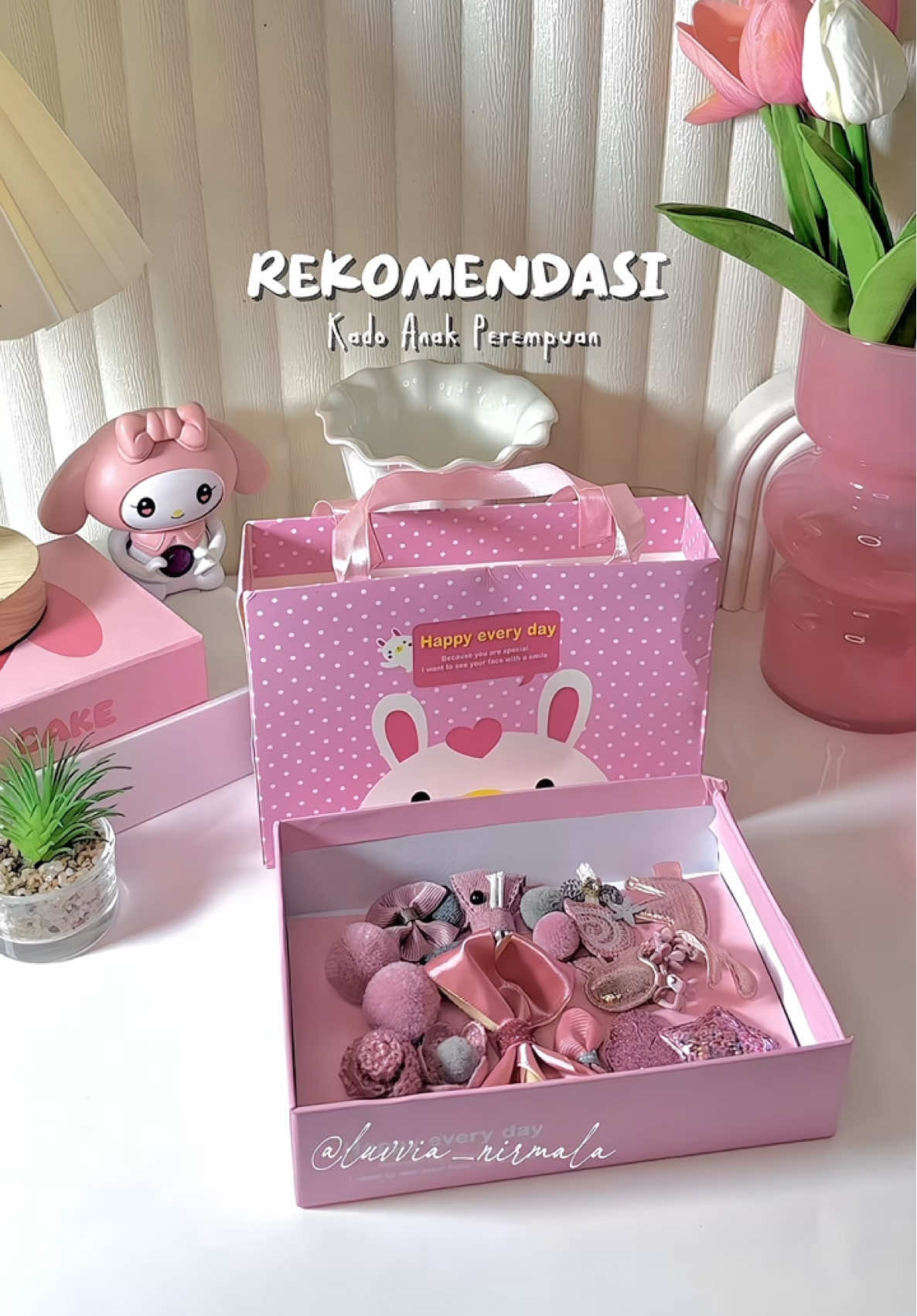 Rekomendasi kado anak cwek ,1box set ikat rambut and jepit rambut anak lengkap bgt cuma 30rb an 🎀 #ikatrambutanak #jepitrambut #jepitrambutanak #setjepitrambutanak #setikatrambut #xypbca #fyp 