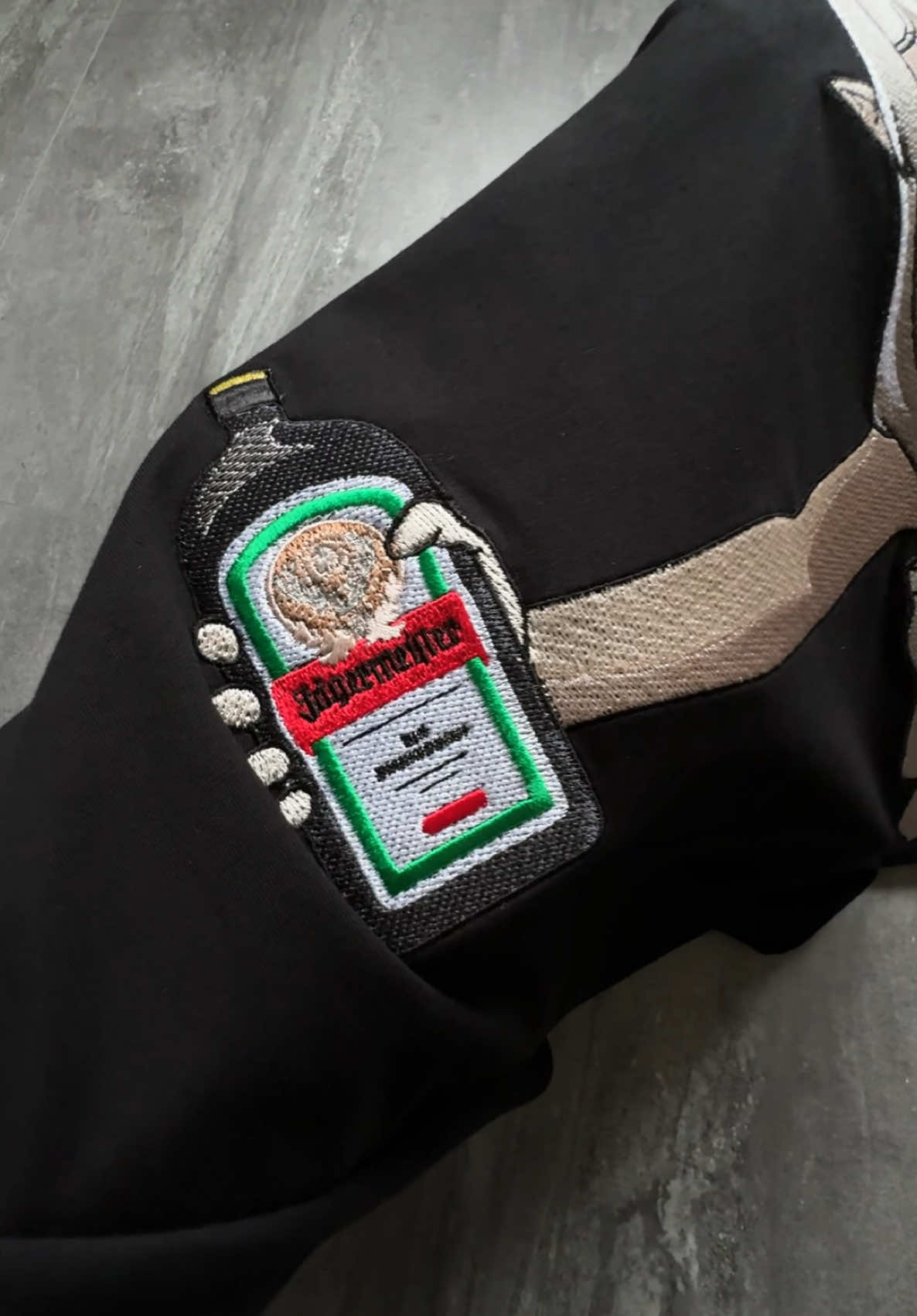 Inst:bedolaga.clothes #frieren #friren #jagermeister #jager #jagermaister 