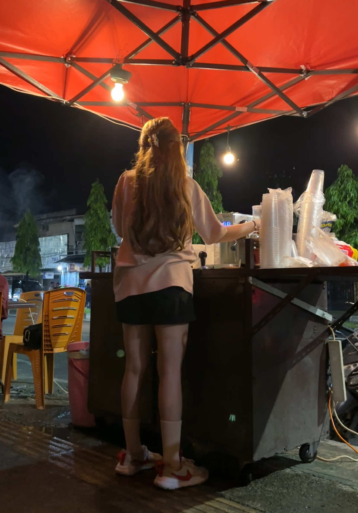 Membalas @èdëlwēìs karena hatinya udh punya yang lain~