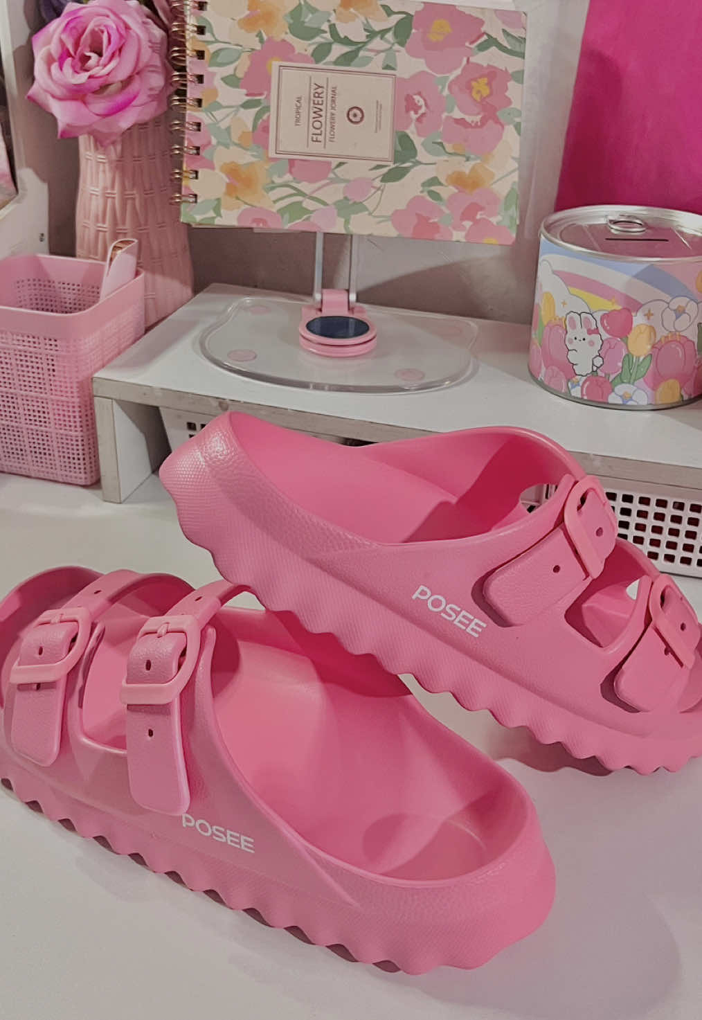 POSE Coral Sandals Slippers in Pink 🎀  — i'm literally inlove how comfy it is ✨ #posee #poseeph #footwear #womenslides #pose #womenslideslippers #slidesformenandwomen #coralsandals #viralslippers #pinkfinds #cloudslideslipper #fyp #viral #budolfinds #comfyslippers 