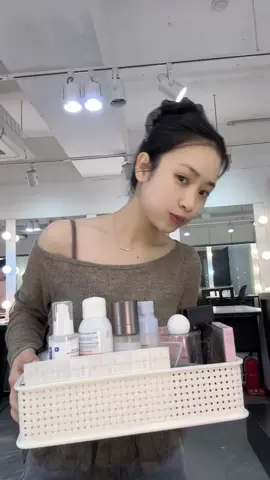 Ai tính đi học makeup ở thì note vô 🤣🤣🤣 #duhocsinhhanquoc #learnontiktok #plynn99 #Beyond #AngelAqua 
