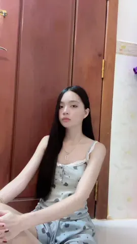 #🙂