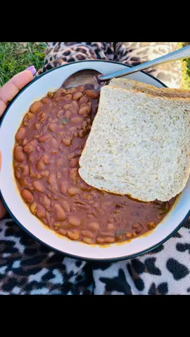 Lapho ngiwuthanda iscefe😋😁😂😂😂 kodwa into ongenza wona😩💔😂😂 #redbeans  #buhlemdletshe❤️ 