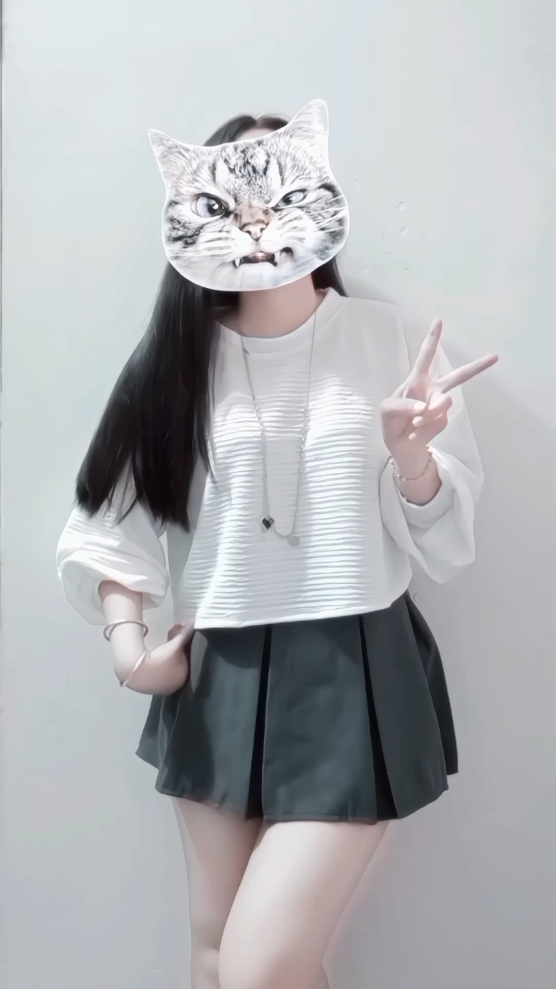 Chất vải xốp mềm mặc êm lắm á #trending #thoitrangnu #reviewlamdep #viral #xuhuong #thoitrang #fashion 