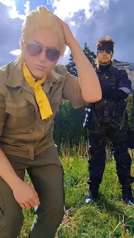 Just a normal day on Costa Rica | Bigboss @El Ritxus 🍍 | #metalgearsolid #metalgearsolidpeacewalker #metalgearsolidcosplay #kazuhiramiller #kazuhiramillercosplay #snakecosplay #bigboss #mgs #mgscosplay #bigbosscosplay #peacewalker #peacewalkercosplay 