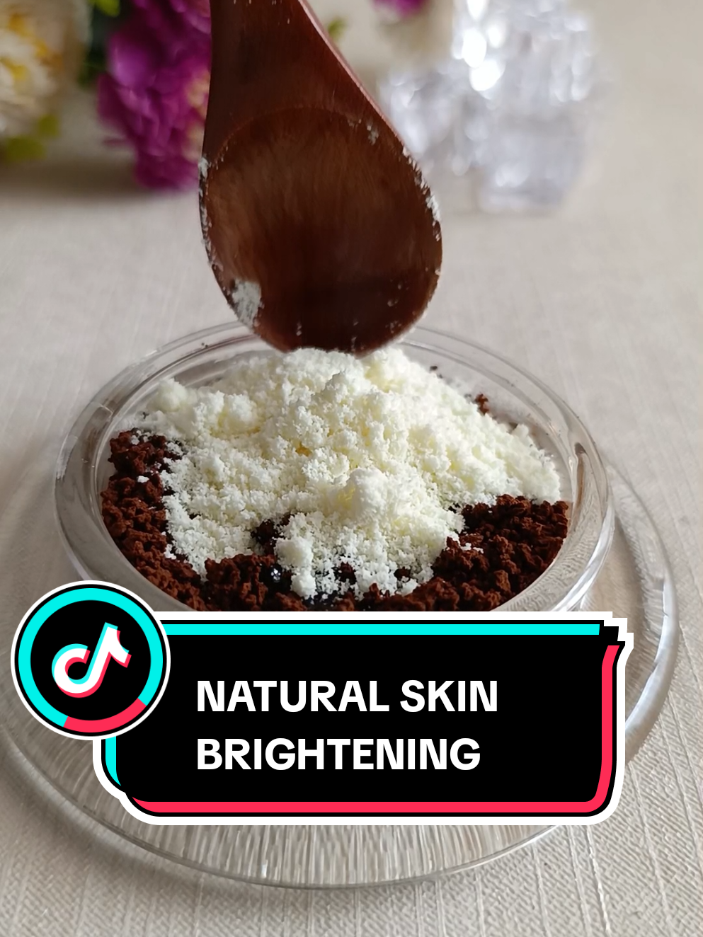 How to brighten your skin naturally. #skinbrightning  #naturalskinbrightening #skincare #naturalskincare #naturalrecipes #naturalremedy 