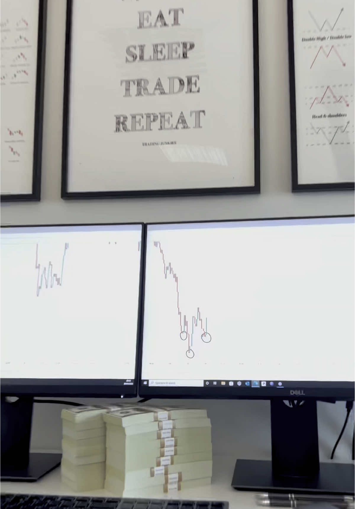 The famous book bundle 📚 . #invest #trading #forex #dedication #pips #stocktrading #analysis #crypto #motivation #office #technical #work #entrepreneur  #currencies #stocks #daytrader #forextrader #forexlifestyle #fxtrader #forextips #trader 