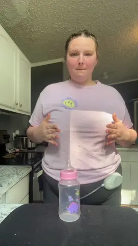 Slept from 11:30 pm to 7:30am 😦 my 3am alarm decided to not go off #pumpingmom #satisfyingvideo #milk #epmom 