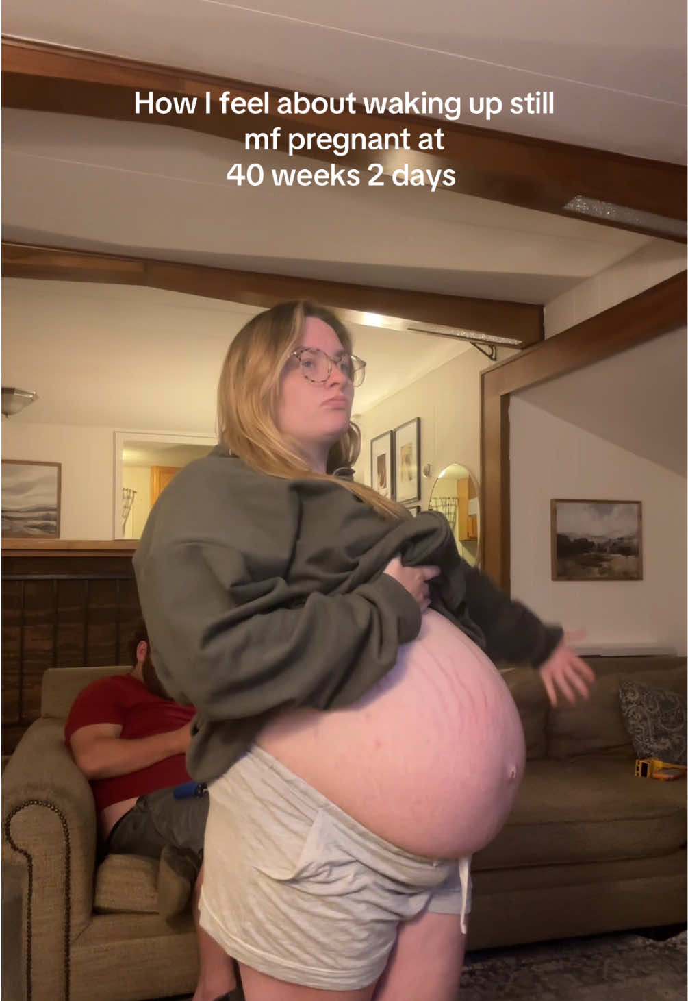 This is all the update I got in me guys 😂🫠 #pregnant #overdue #pregnantlife #pregnantasf #40weekspregnant #pregnancy #pregnancyupdate