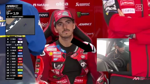 sabar bag, entar jangan emosi lagi sama motornya okei nonono #fyp #xyzba #Motorsport #raceweekend #respectallriders #britishgp #silverstone #peccobagnaia 
