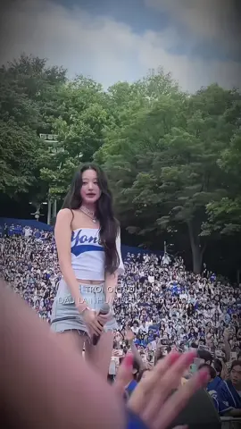 Nguoi tra em the a, tra em lai the a? #Wonyoung#JANGWONYOUNG  #Lucky#🐰#장원영#아이브 