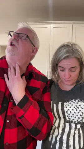 @Wendi #marriedlife #sillycouple #contagiousjoy #laughing #wifey #hilarious #couple #fart 