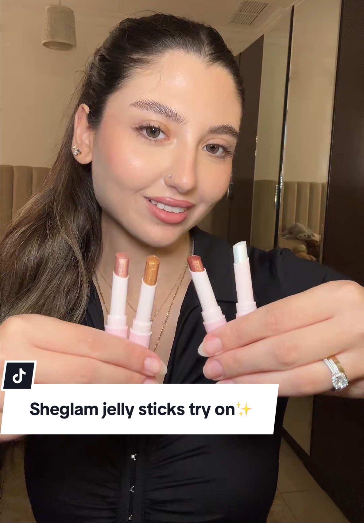 Love thiis😍 @SHEGLAM #sheglam #sheglamjellystick #sheglameyeshadow #sheglammusthaves #sheglampartner 