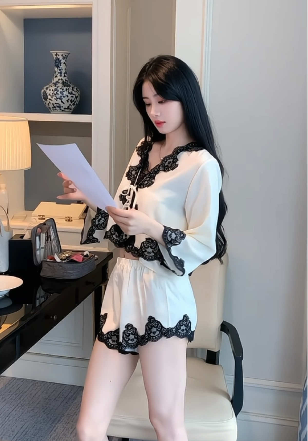 Nghe nhạc tưởng đang ở bến Thượng Hải không áaaa #xuhuong #donguquyenru #dongulua 
