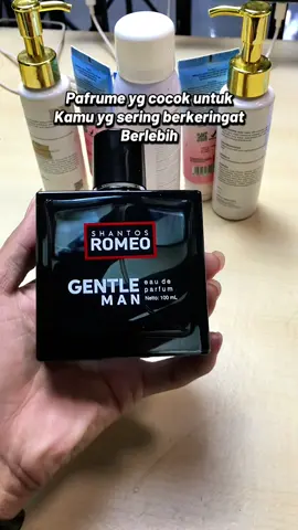 Semakin berkeringat semakin wangi #parfum #parfumereccomended #parfumviral #parfumtiktok #rekomendasiparfum #parfumcowok #wibgajian 