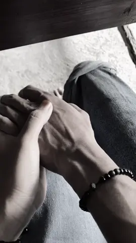 Demen banget sama cowok sendiri 😘🥰😭#fyp #tanganberurat #cowopekerjakeras  