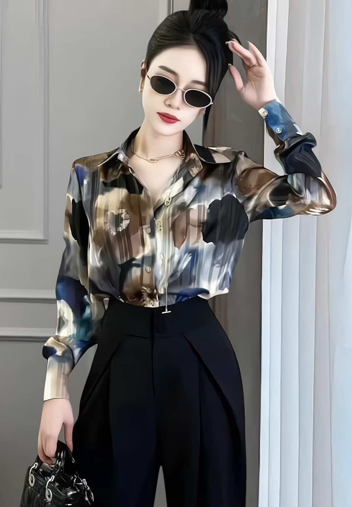 Áo Sơ mi nhũ sọc tơ nữ MQ Boutique sơ mi công sở dài tay họa tiết loang nâu xanh sang trọng thiết kế#xuhuong #thoitrangnu #trending #thinhhanh #aosominu #aosominudaitay #aosominuthietke 