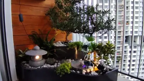 ❌Không gian nhỏ như mang nguyên khu rừng mini vào nhà! Sương khói+ cây xanh+ nước non tất cả làm bạn thấy như rừng trong phố!#trang_trí_ban_công #hồ_cá_composite #tiểu_cảnh_ban_công 